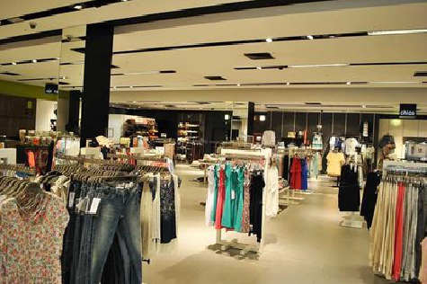 昭觉商场里的店面怎么装修？